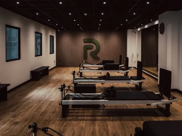 Rise & Reform Pilates - Stratford Upon Avon posture pilates studio in Stratford-upon-Avon City Centre