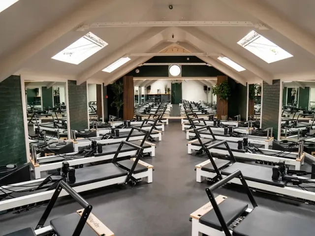 M.O. Pilates beginners pilates studio in Ashton