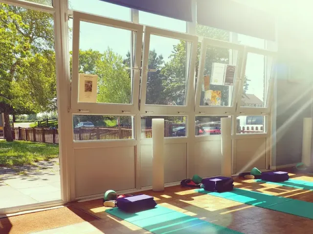 Louisa Harris Pilates MK & Leighton Buzzard: Matwork Classes