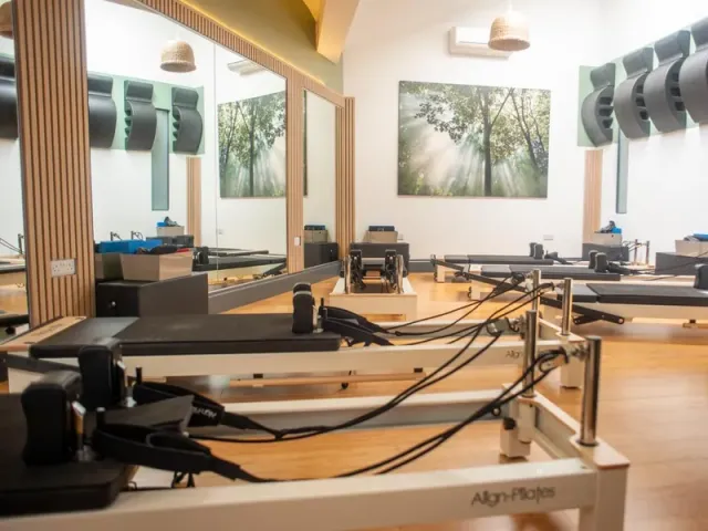 Jeni Ferguson Pilates back pain pilates studio in Kelham Island
