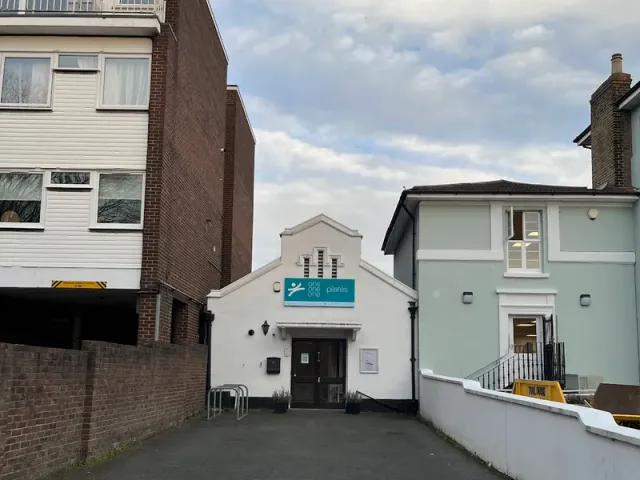 111 Pilates posture pilates studio in Lewisham