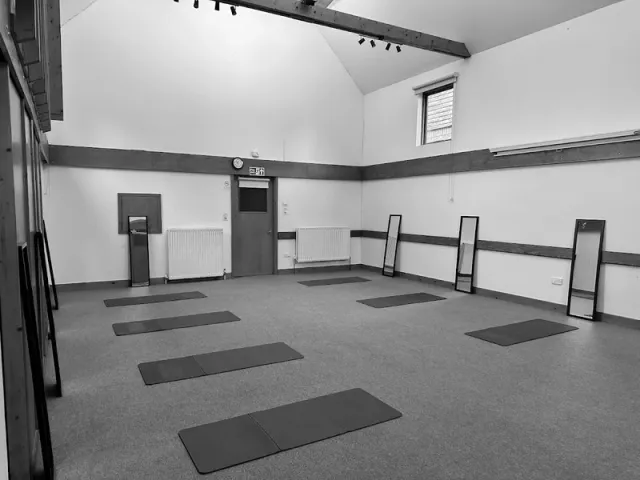 Worth Pilates posture pilates studio in Crawley City Centre