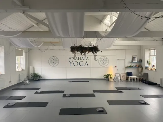 Physio-led Pilates with Louise Samuels pilates studio in Kirkstall