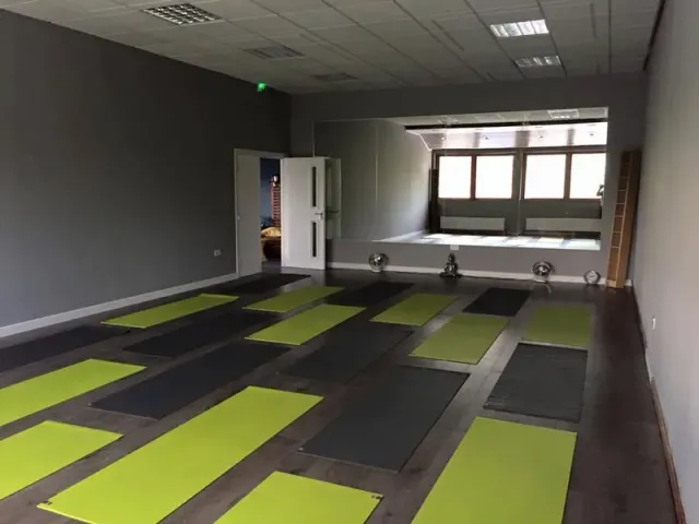 Yogomotiv Pilates, Yoga & Reformer Pilates Studio posture pilates studio in Bedford City Centre