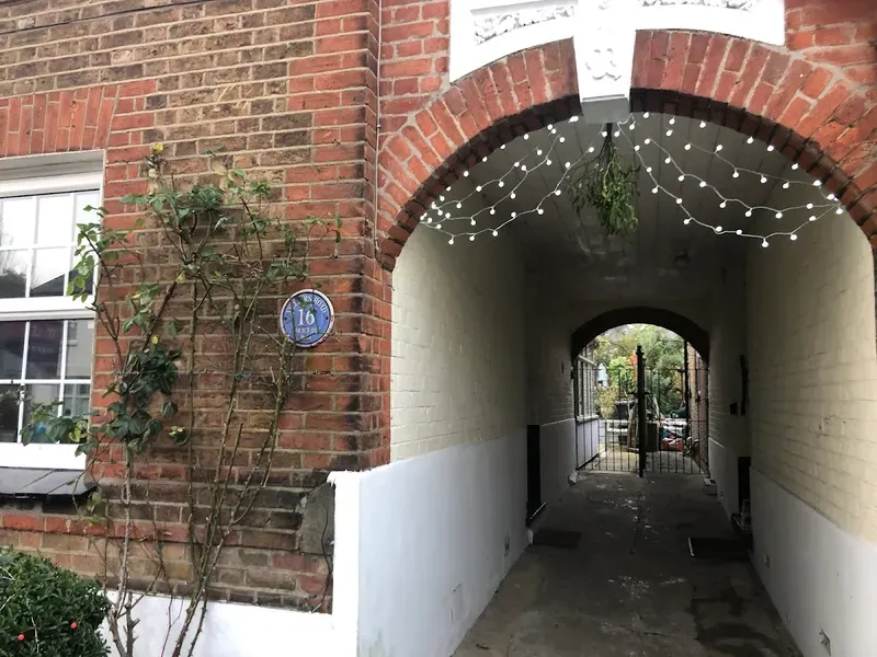 Summerhouse Pilates Studio — reformer pilates studio in Watford City Centre, Watford