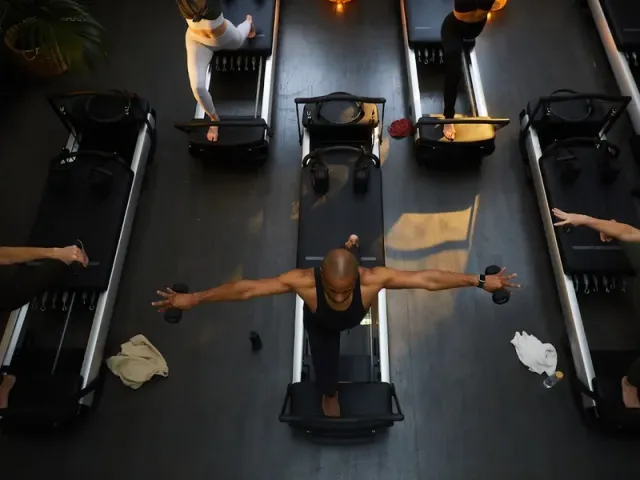 Heartcore | Reformer Pilates Notting Hill pilates studio in Shepherd's Bush